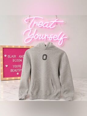 OVERTIME Boys Grey Hoodie Youth Large - MSRP 65$